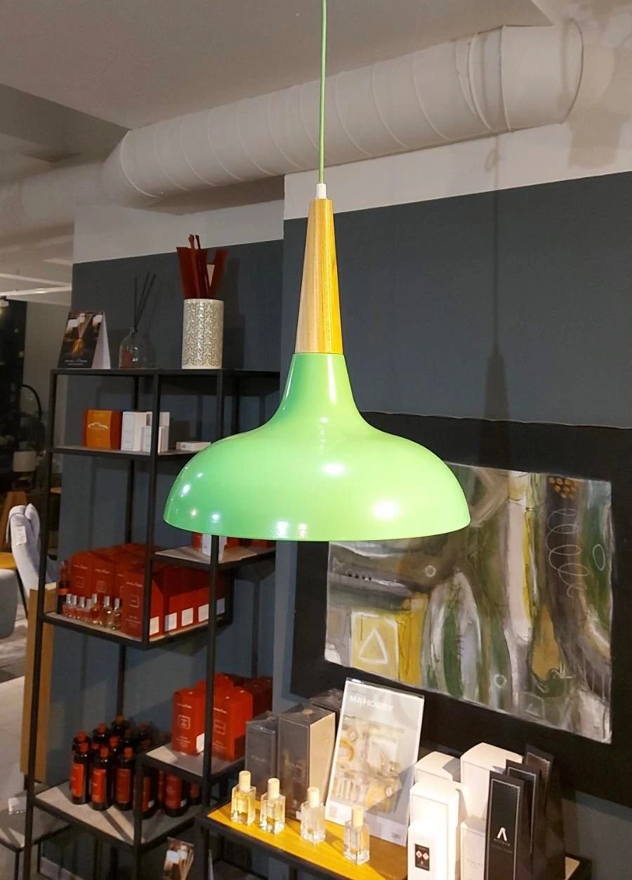 Pakabinamas šviestuvas Cup žalias