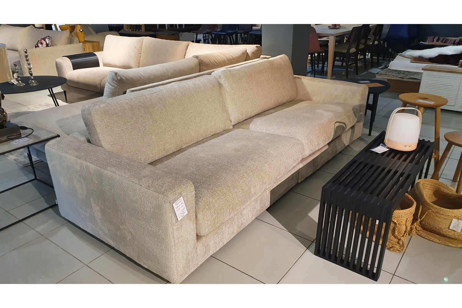 Sofa Duncan 258x103 iš ekspozicijos — изображение 4