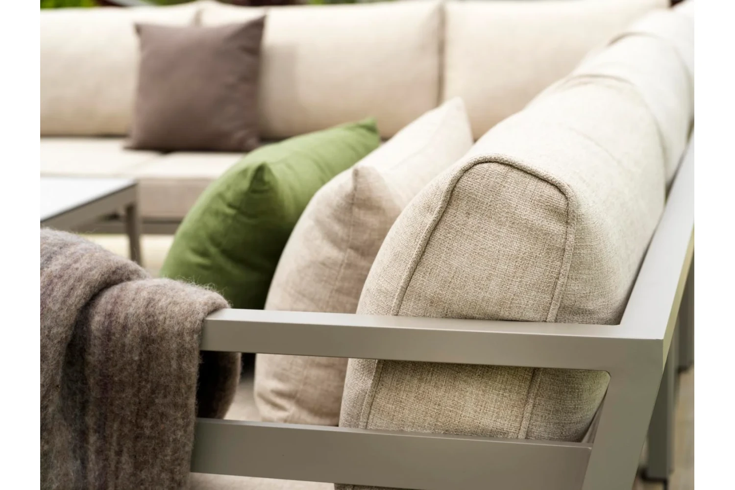 Lauko sofa Weldon chaki/sand 226x226cm - Image 3