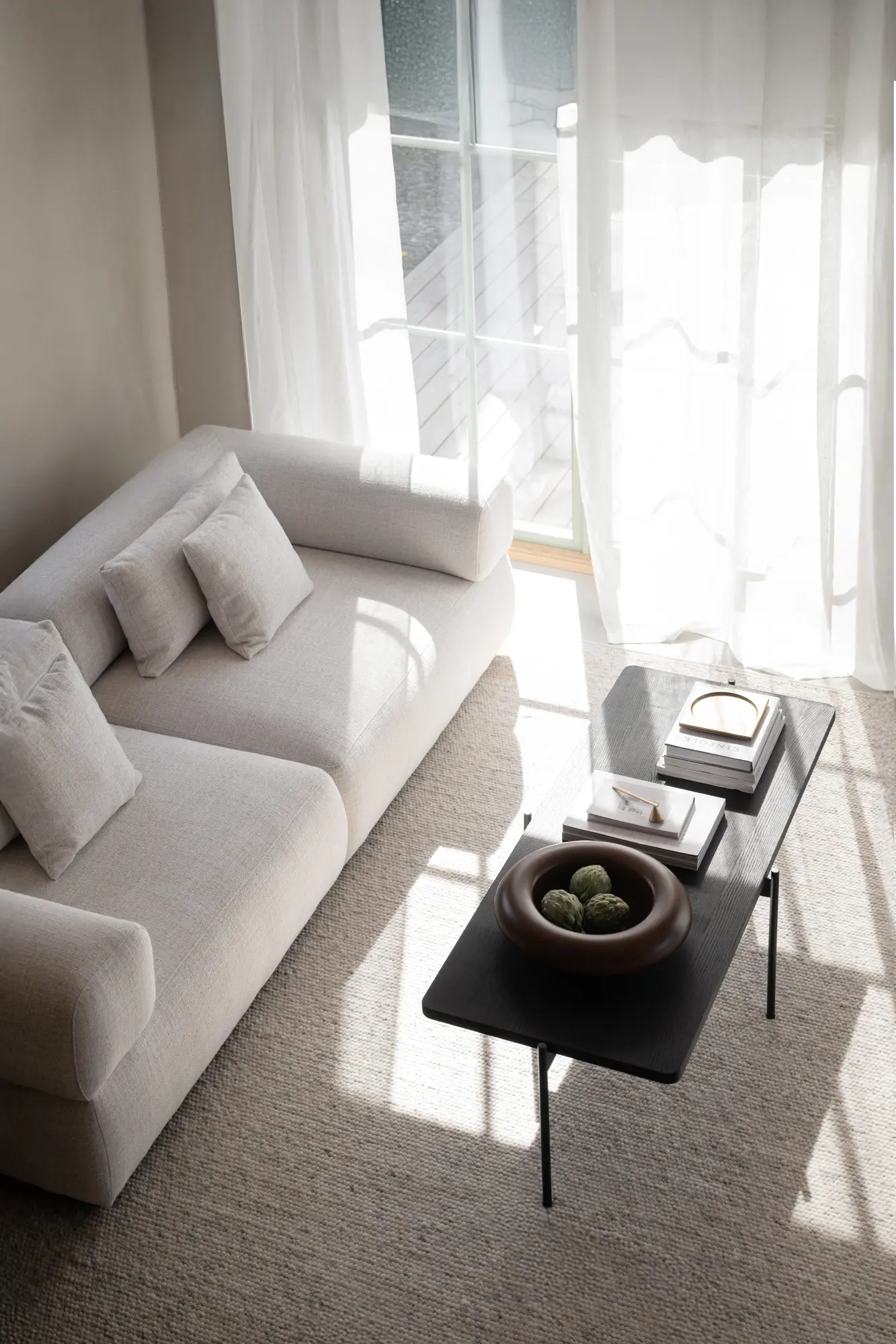 Žurnalinis staliukas Shelton 145x60cm - Image 5