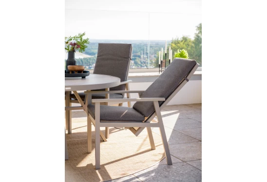 Alternative view of Lauko atlenkiamas krėslas Samvaro