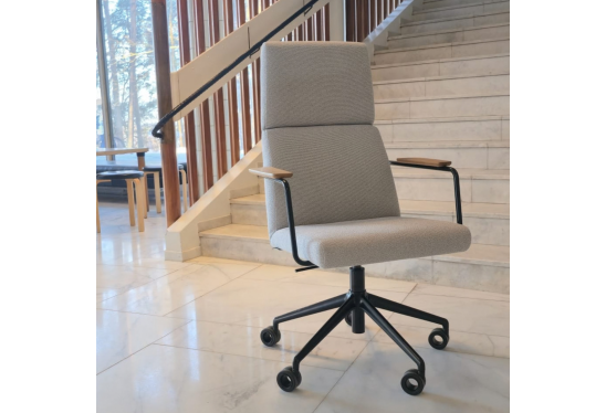 Alternative view of Biuro kėdė Solt meeting high