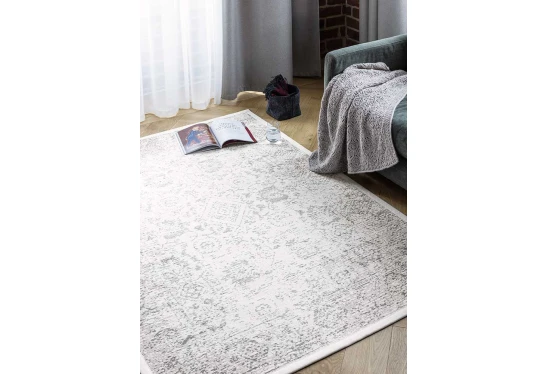 Alternative view of Kilimas Sangaste white dvipusis