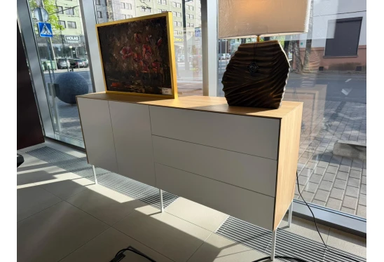 Komoda Orion iš expozicijos 161cm