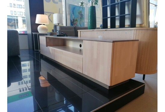 HELSINKI TV komoda 200x40x46cm iš EXPO Kaune