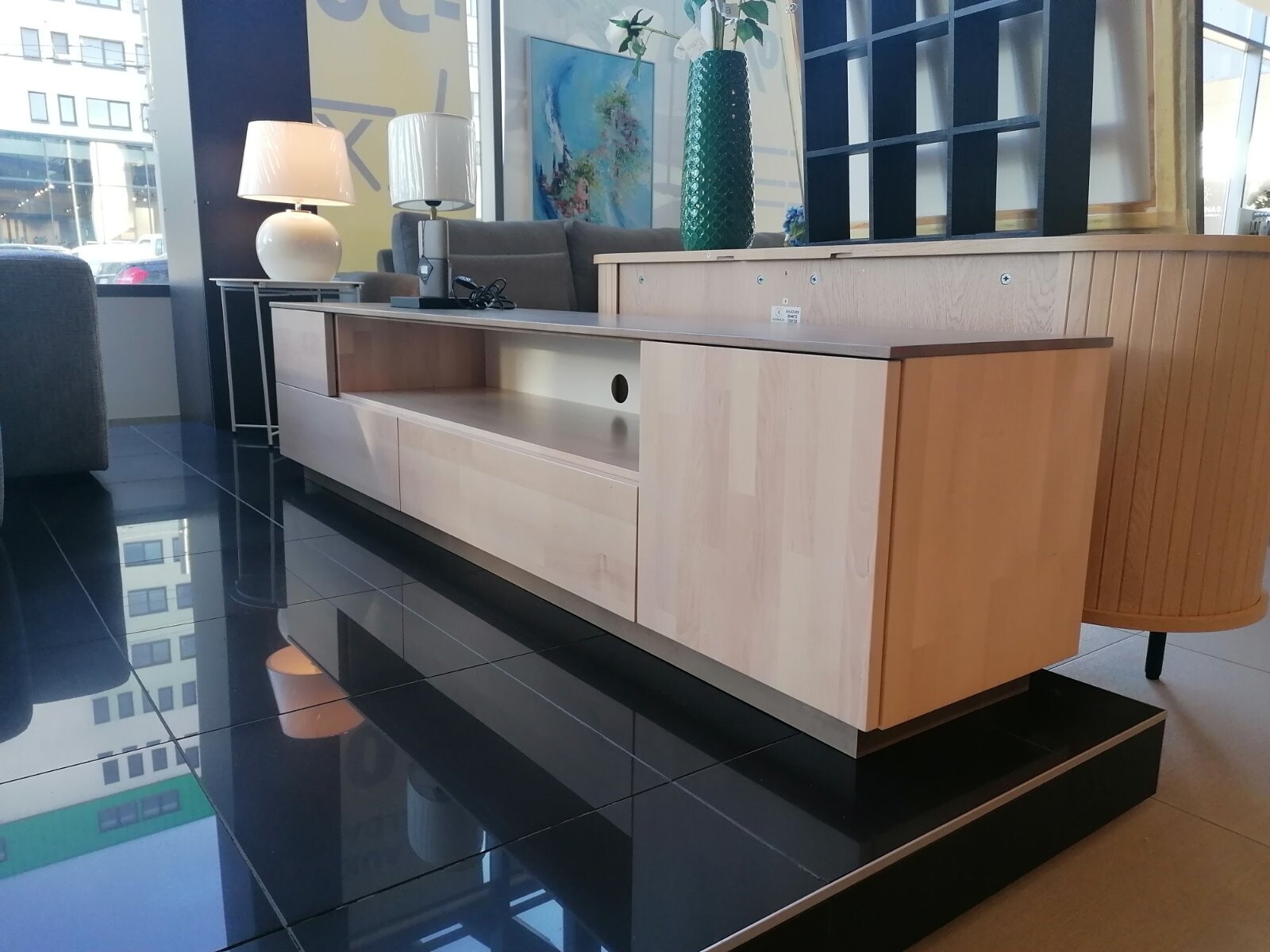 HELSINKI TV komoda 200x40x46cm iš EXPO Kaune